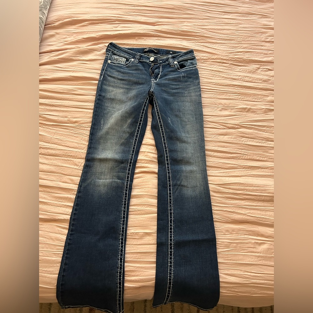 Bootcut jeans.